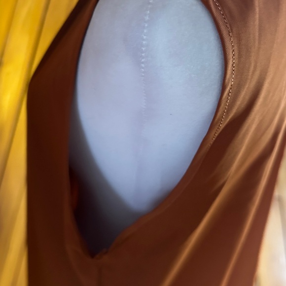 Rust orange blouse - Picture 5 of 7